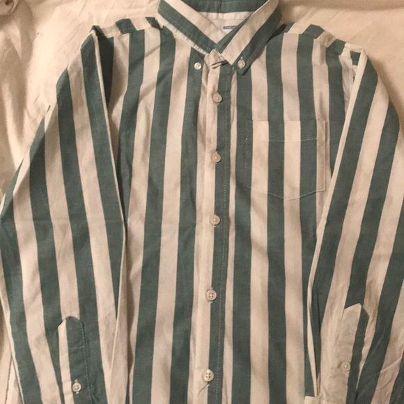 3/$15 . Boy shirt. - Picture 1 of 3